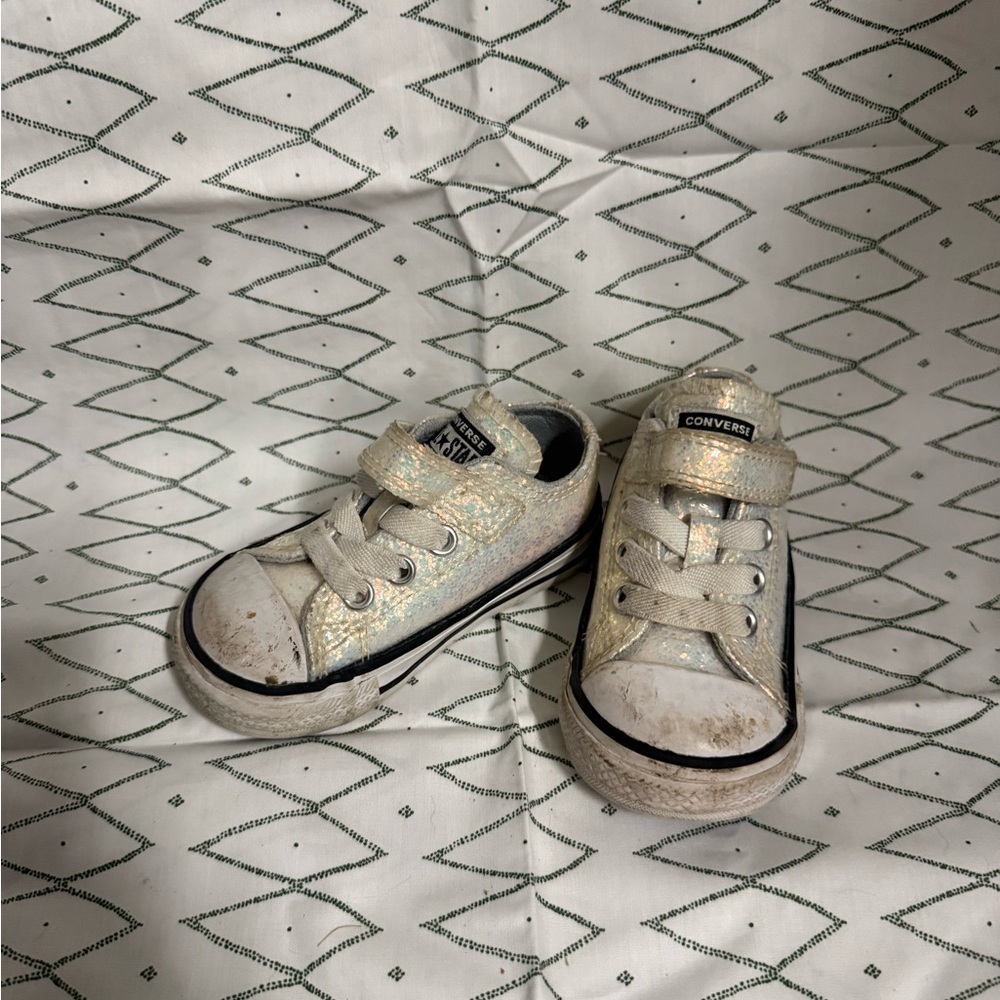 Converse Kids Iridescent Glitter Low-Top Sneakers - White